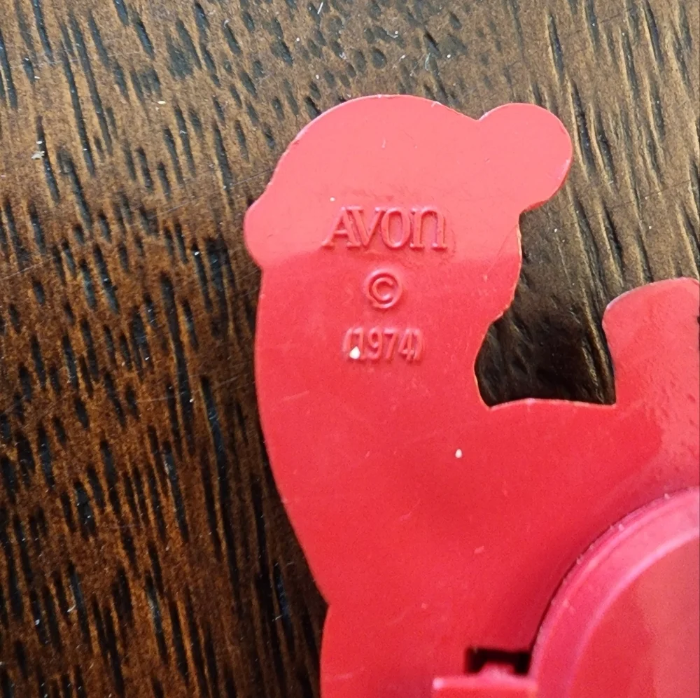 VINTAGE Avon Willy the Worm Apple Perfume Pin